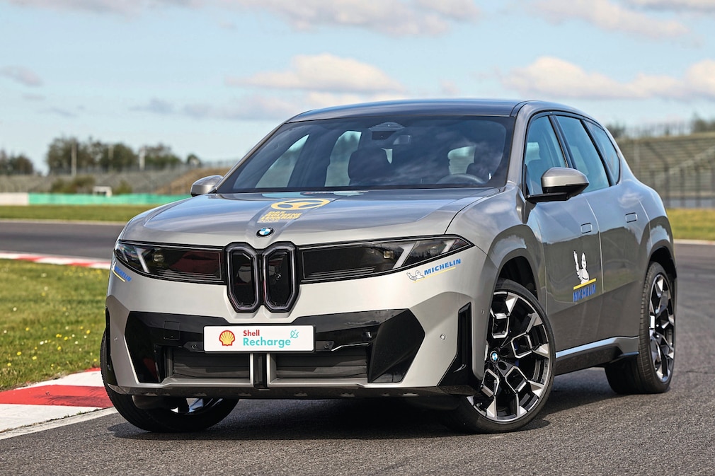 BMW iX3 („NEUE KLASSE“) Innovationspreis Goldenes Lenkrad 2025