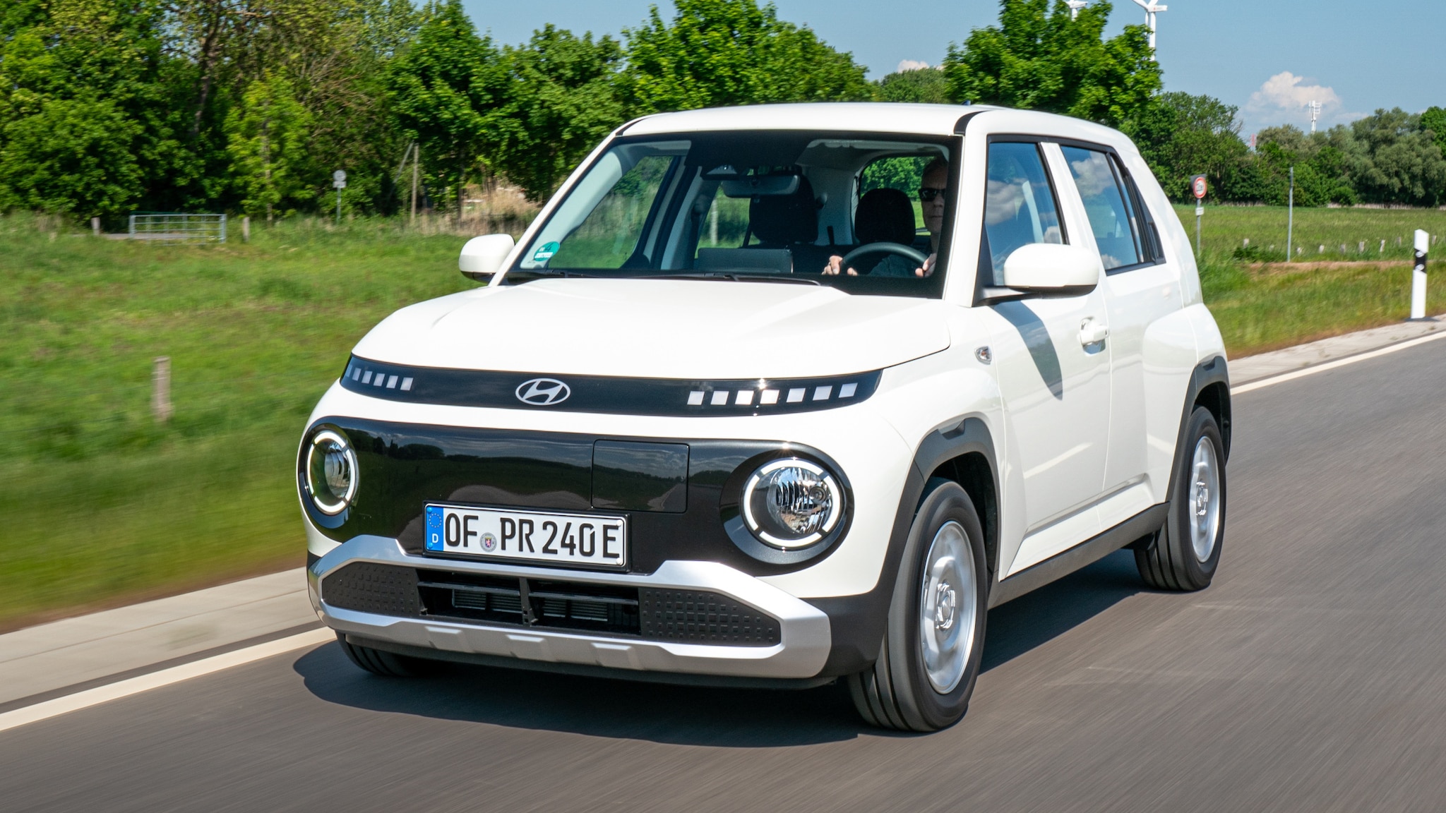 Elektrischer-Hyundai-Inster-im-attraktiven-Leasing-f-r-Privatkunden-