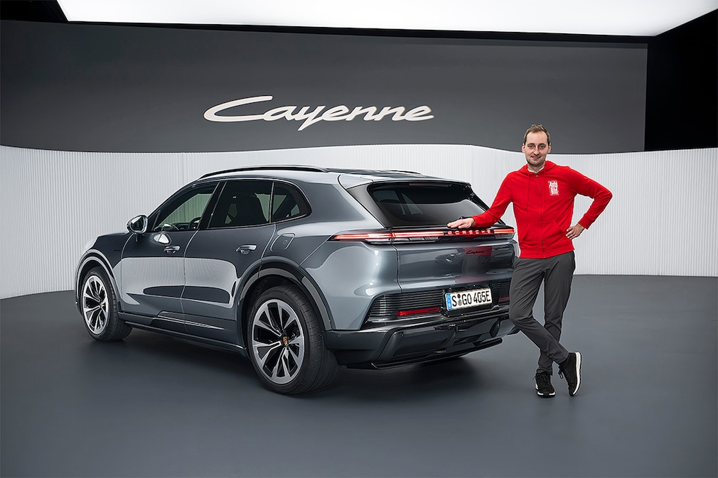 Porsche Cayenne Electric