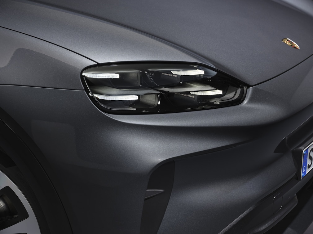 Porsche Cayenne Electric