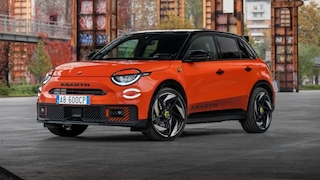 Abarth 600e Competizione