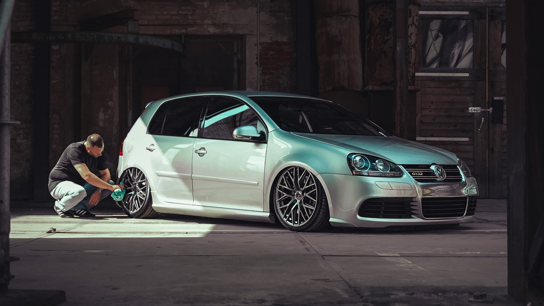 Versicherungsl-cke-f-r-Tuner-geschlossen