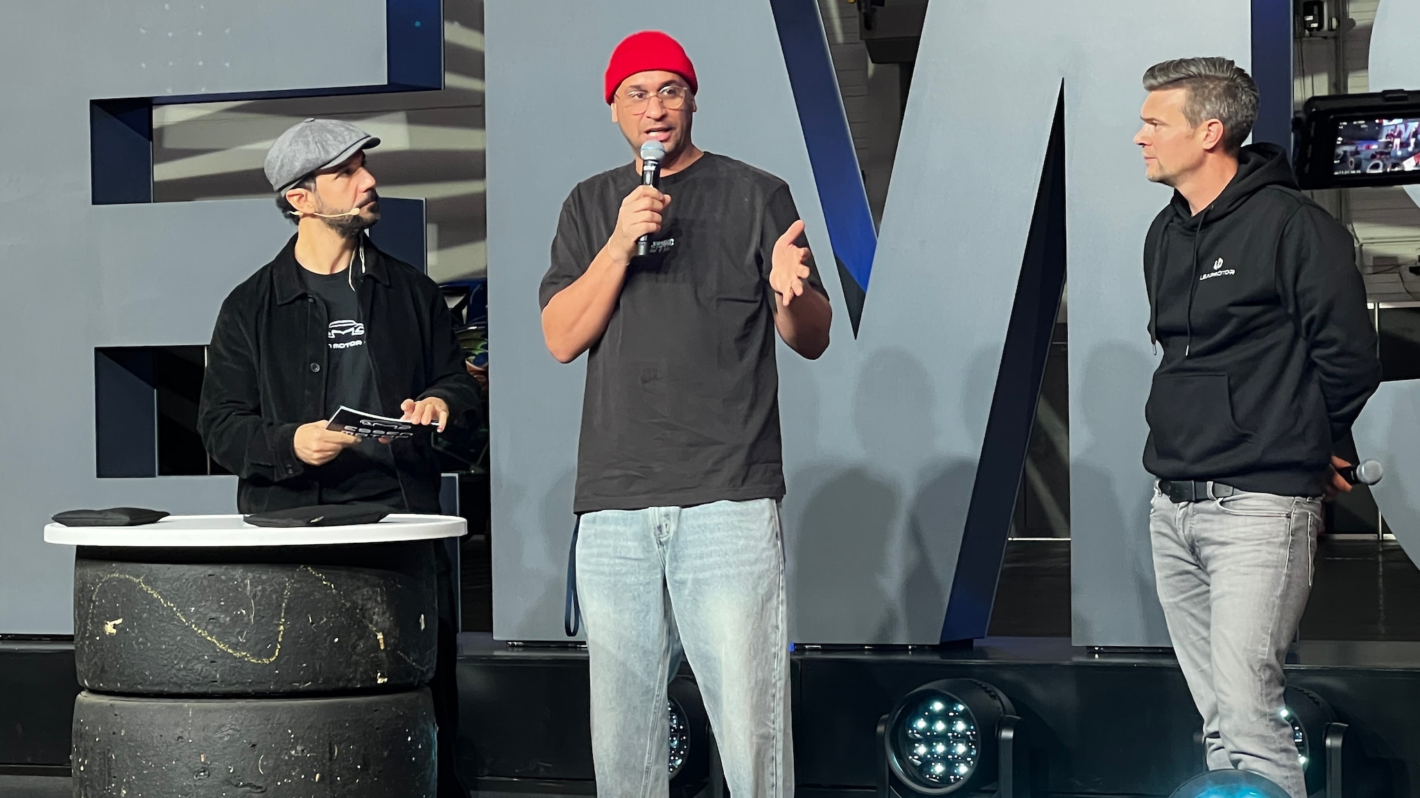 Emotionaler-Moment-auf-der-Essen-Motor-Show