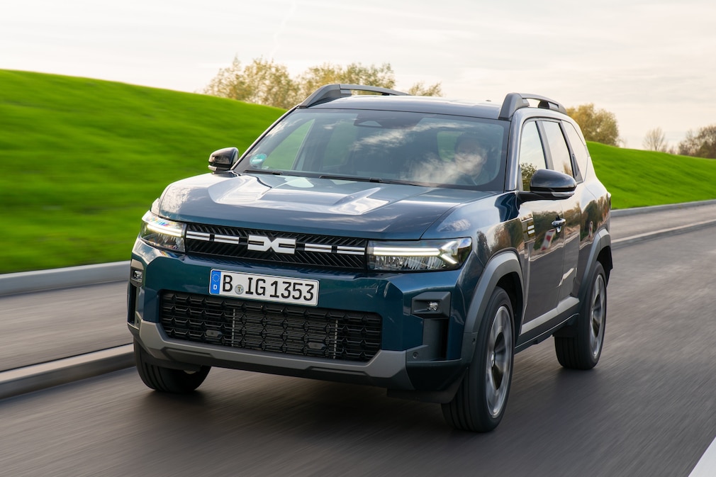 Dacia Bigster hybrid 155