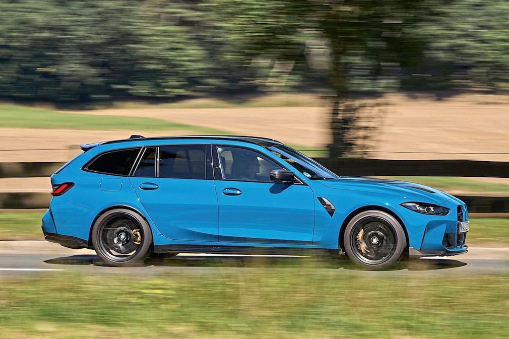 BMW M3 CS Touring
