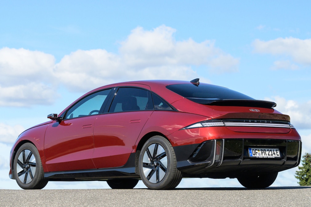 Hyundai Ioniq 6