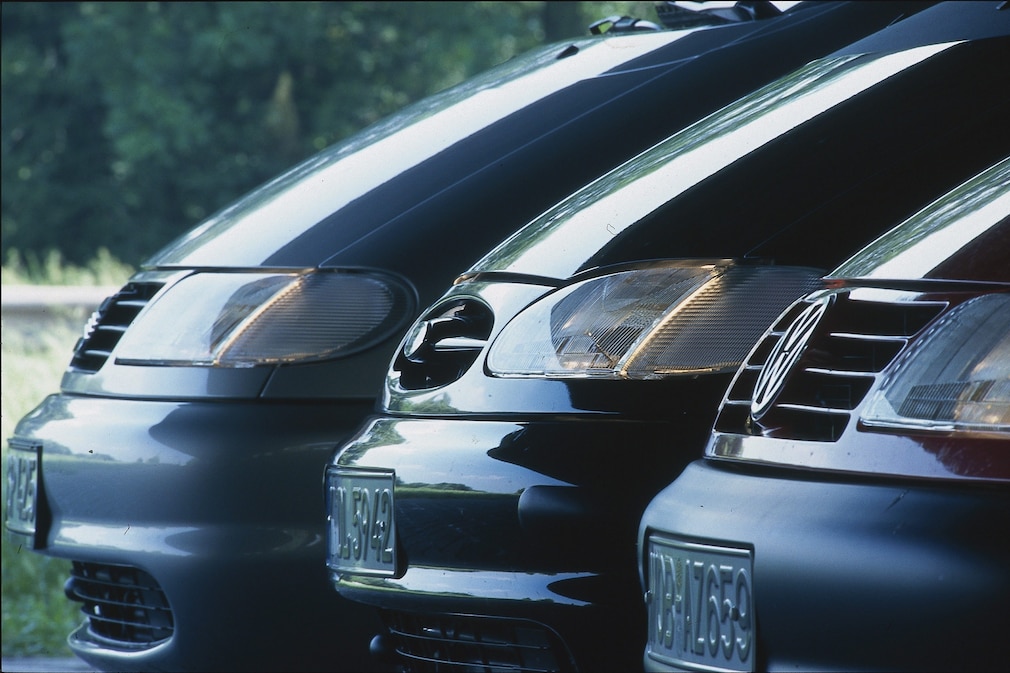 Die Fronten von Seat Alhambra, Ford Galaxy und VW Sharan gemeinsam im Profil