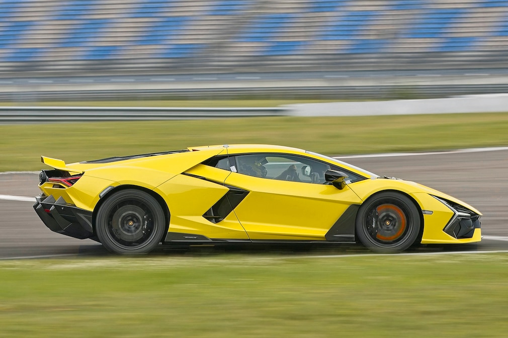 Lamborghini Revuelto im Test