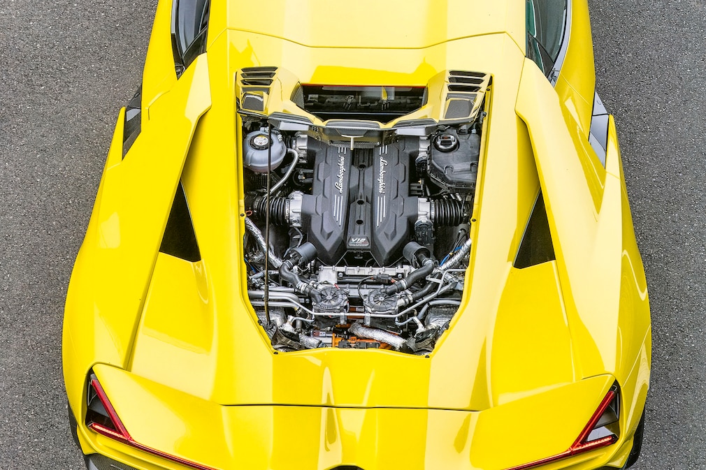Lamborghini Revuelto im Test