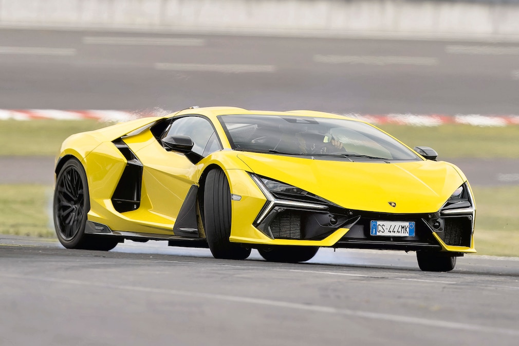 Lamborghini Revuelto im Test