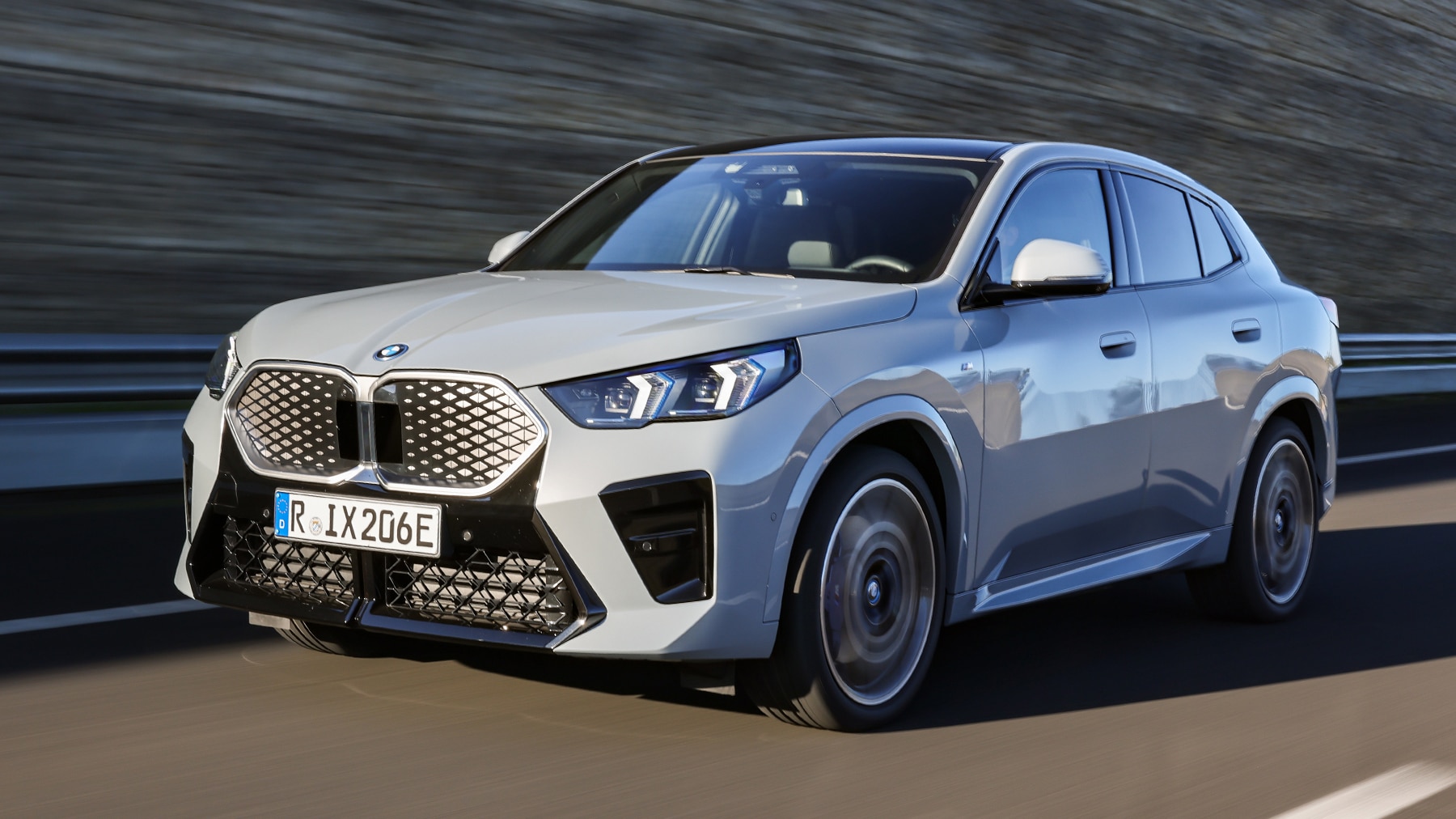 BMW-iX2-mit-Preisersparnis-von-fast-14-000-Euro