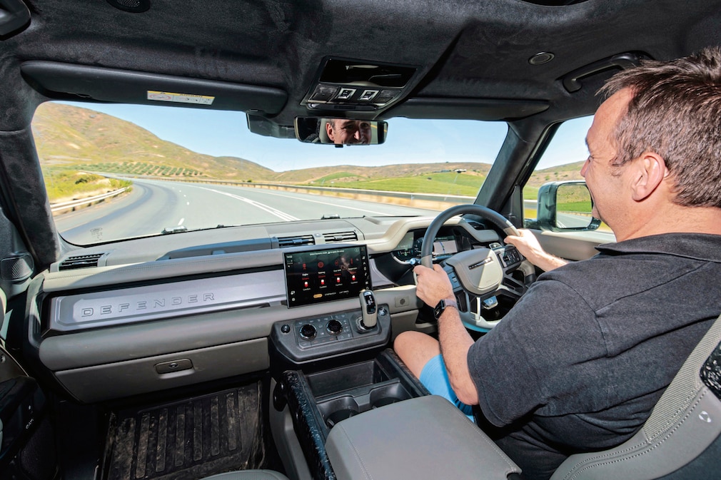 Land Rover Defender: Topmodell Octa im Extremtest