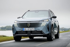 Peugeot E-5008 Elektromotor 210