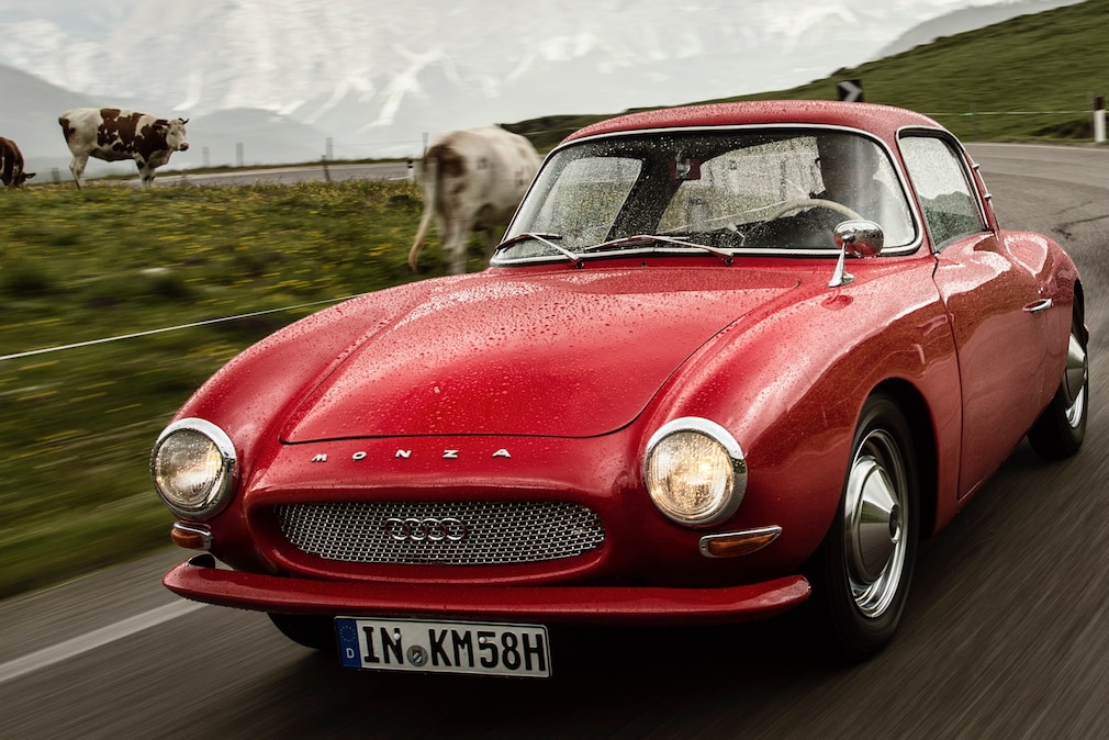 DKW 3=6 Monza, fahrend schräg von vorn