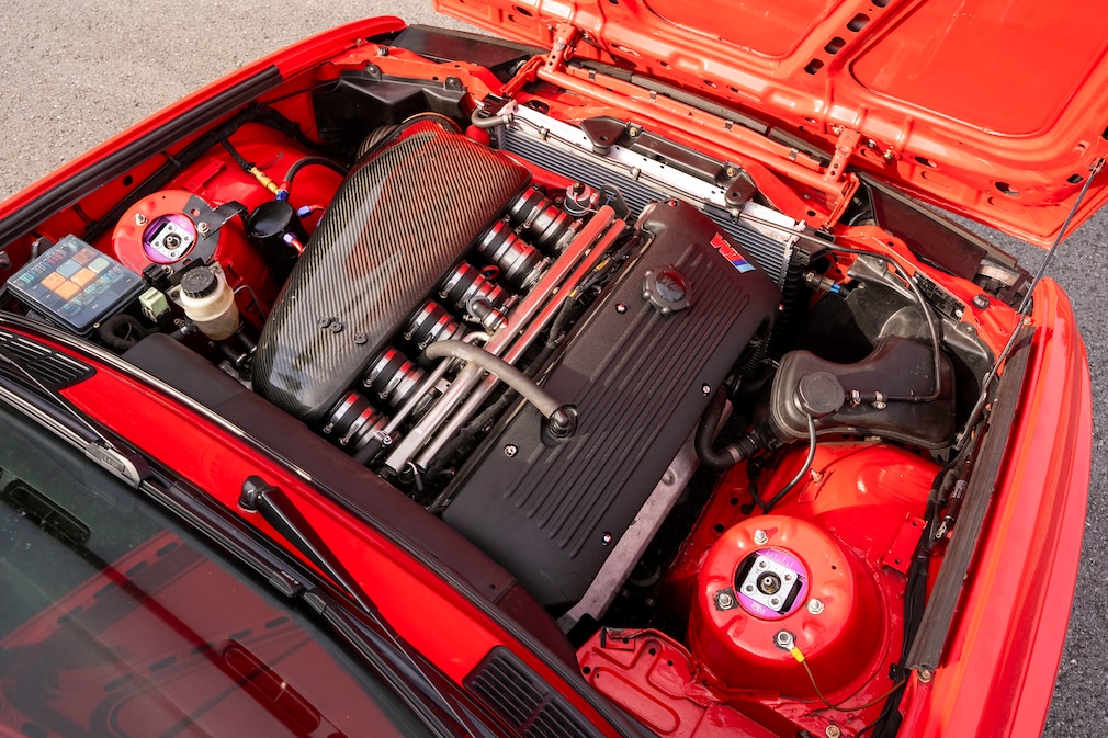 Motor des BMW 3er E30 touring als M3-Umbau