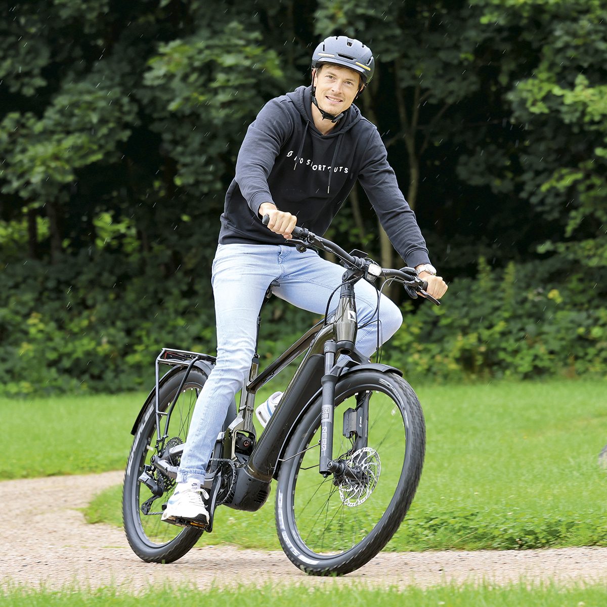 reisenthel fahrradtasche roomy KLICKfix GT 12L Gepäckträgertasche für universelle Gepäckträger Schuhgröße:EU 44 PEARL Handluftpumpe: Doppelhub-Hand-Luftpumpe mit radschuhe