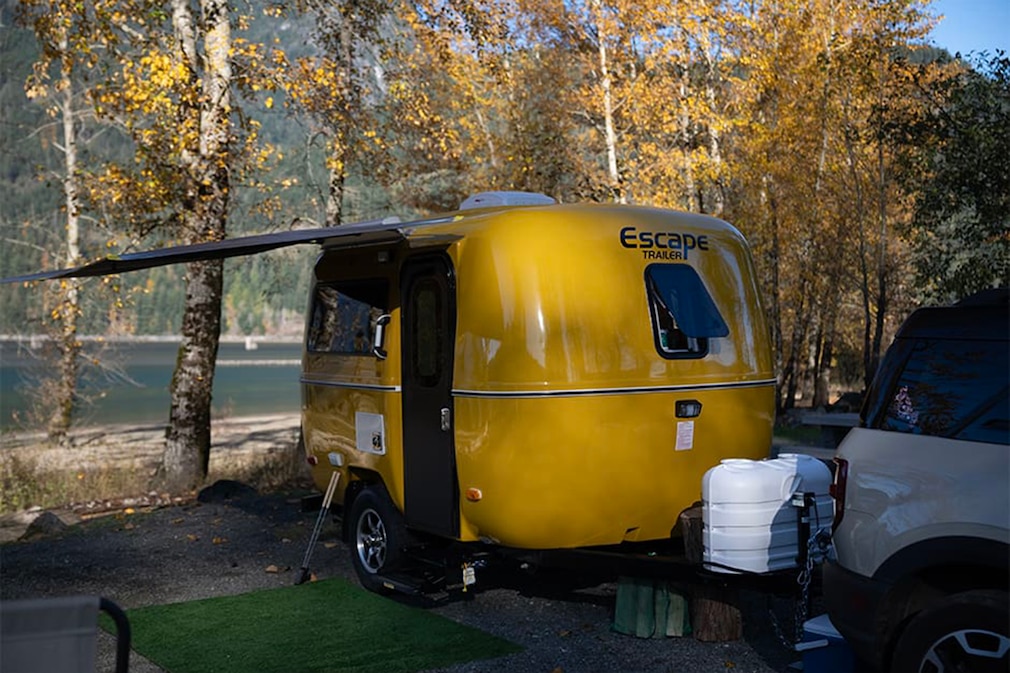 Escape Trailers E13