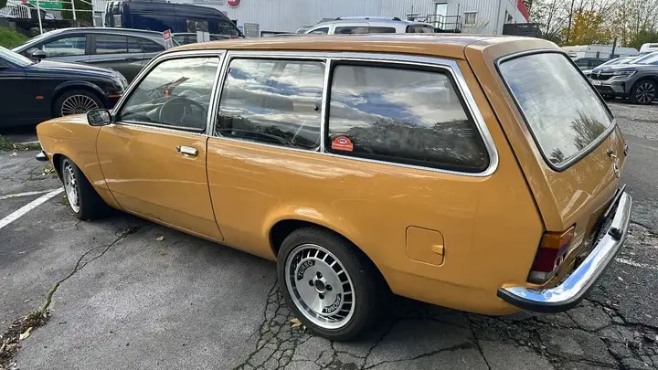 Dieser-biedere-Opel-Opi-ist-nicht-zu-untersch-tzen-