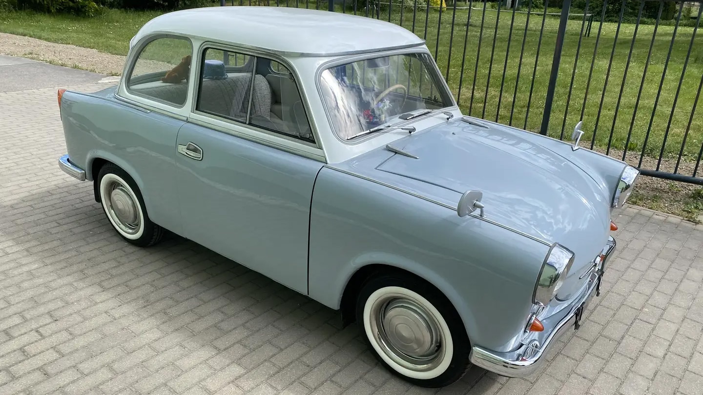 Trabant-P60-aus-1963-DDR-Kultauto-wie-neu-aufgebaut