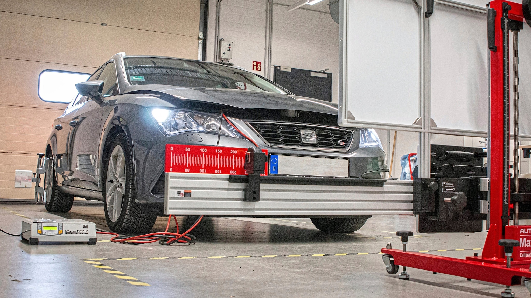 Fahrerassistenzsysteme-kalibrieren-Lieber-auf-Nummer-sicher-gehen