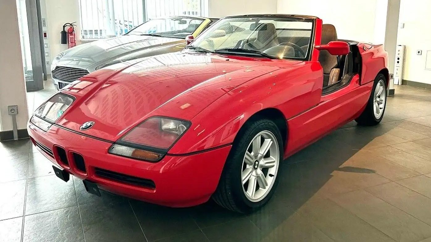 Versenkbare-T-ren-Kultfaktor-begehrter-BMW-Z1-im-Angebot