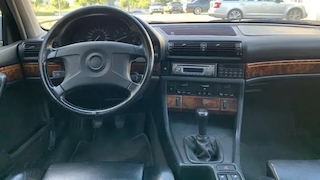 Klassiker mit Charakter: Dieser 740i E32 bietet mehr als Nostalgie
