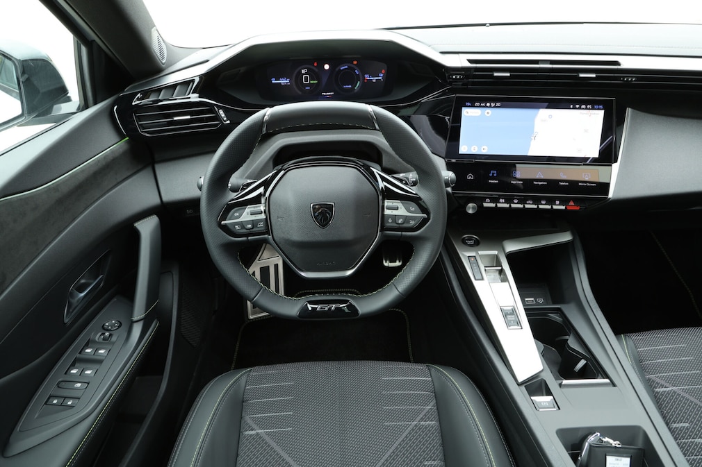 Peugeot E-308