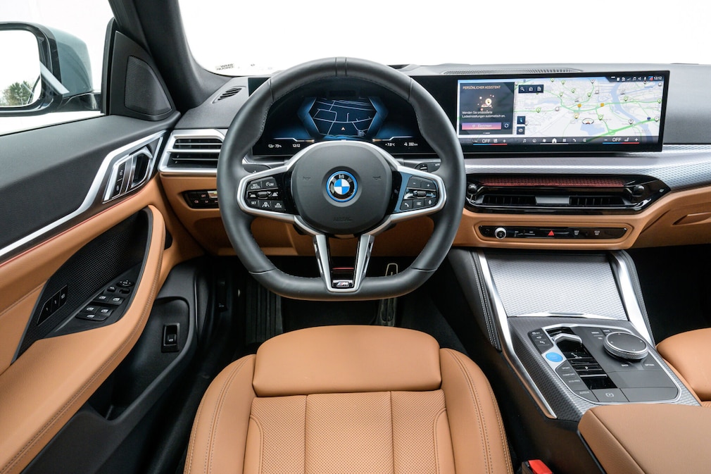 BMW i4 eDrive40