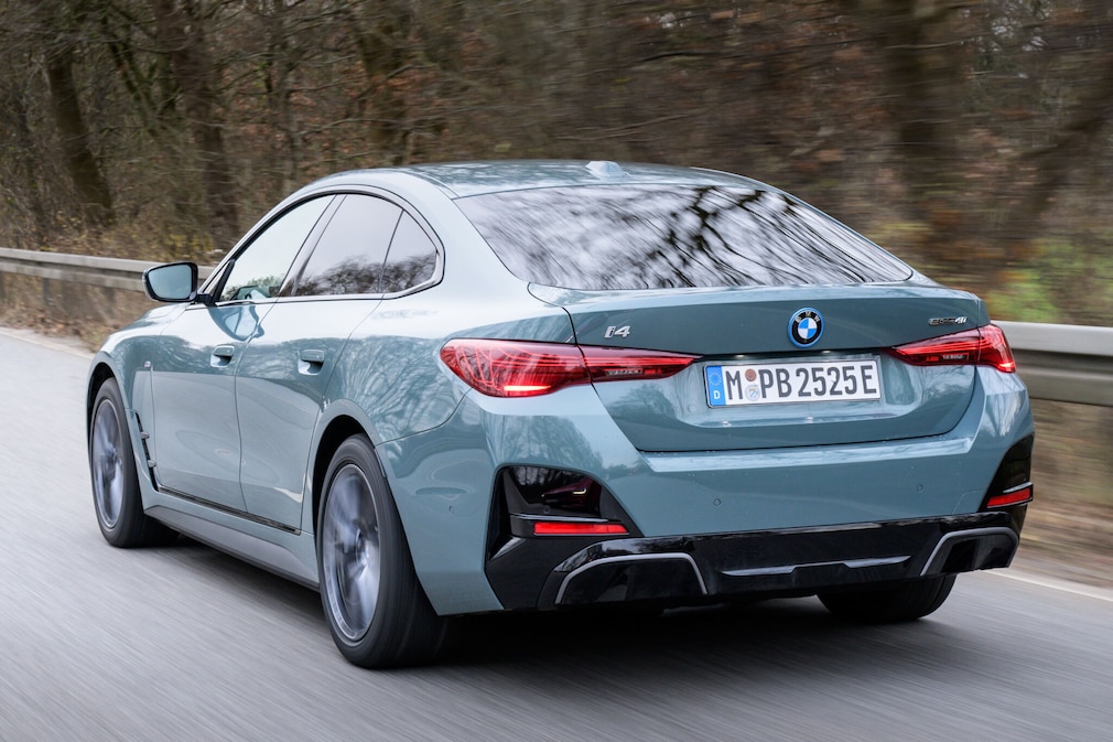 BMW i4 eDrive40