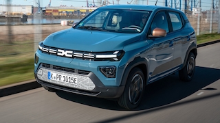 Dacia Spring Essential 70