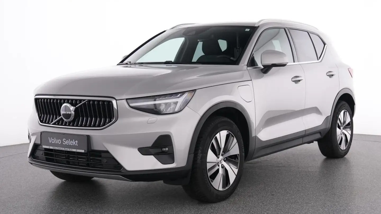 Kompaktes-Plug-in-SUV-mit-hohem-Wertverlust