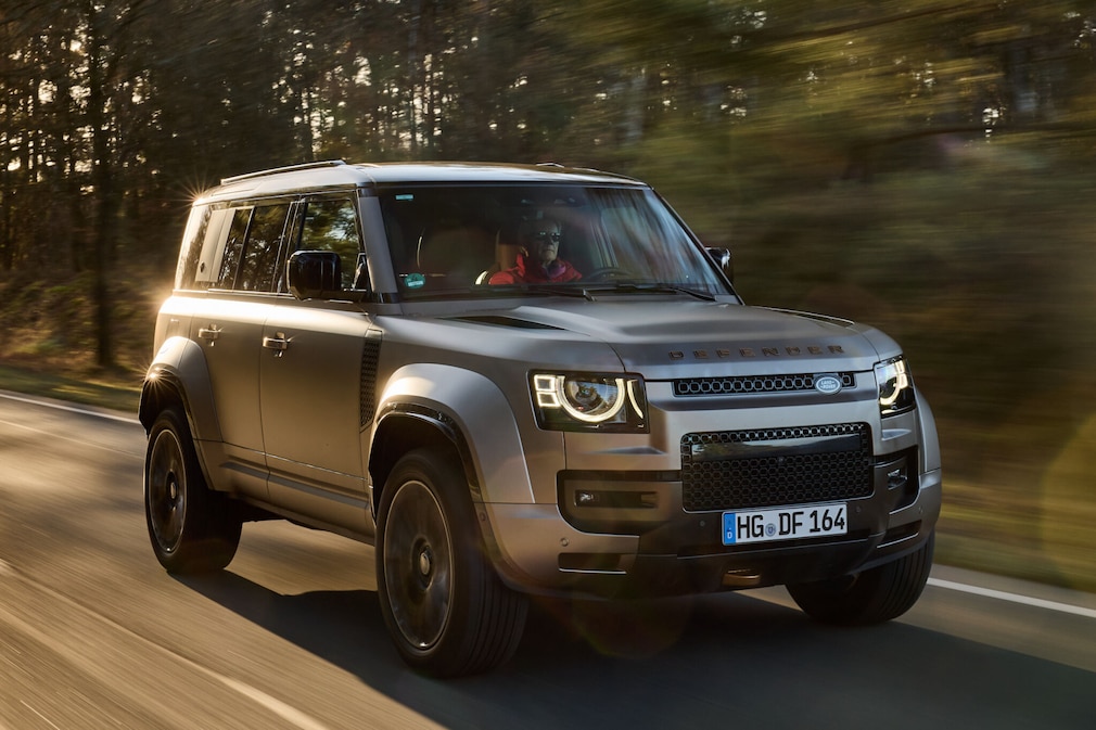 Land Rover Defender P635 Octa