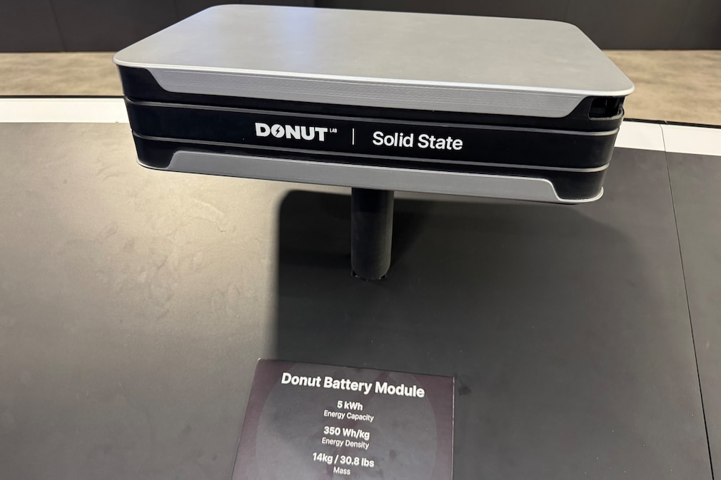 Donut-Lab-Feststoffakku soll in Serie kommen
