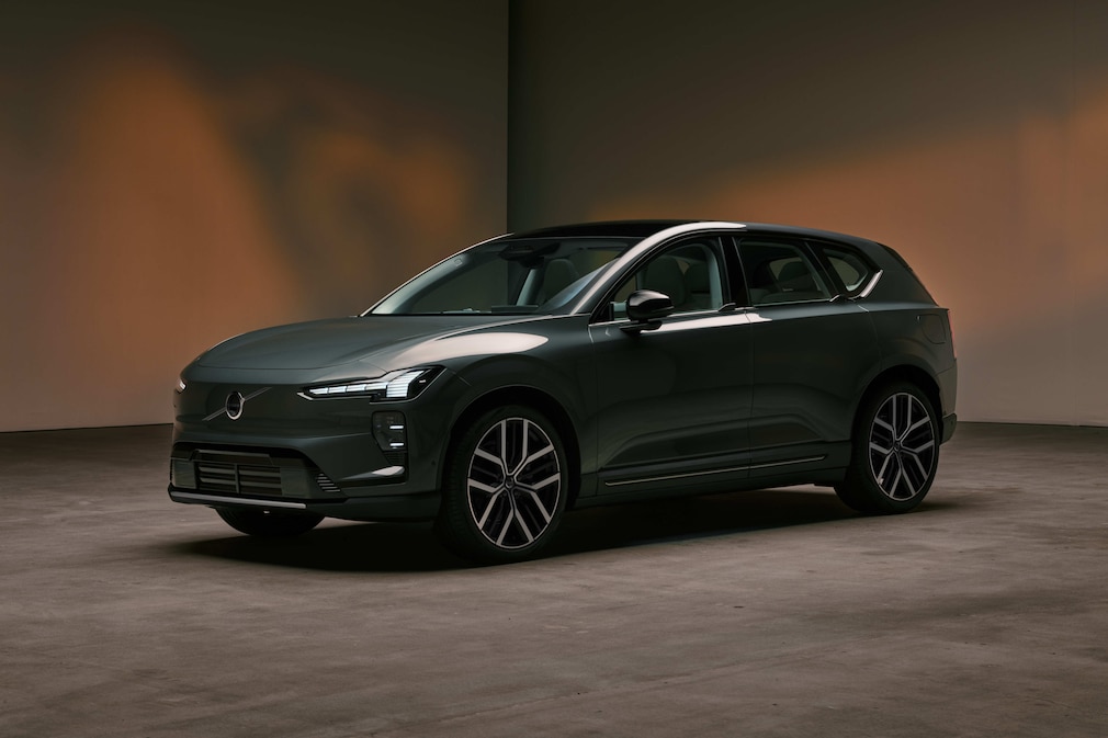 Volvo EX60