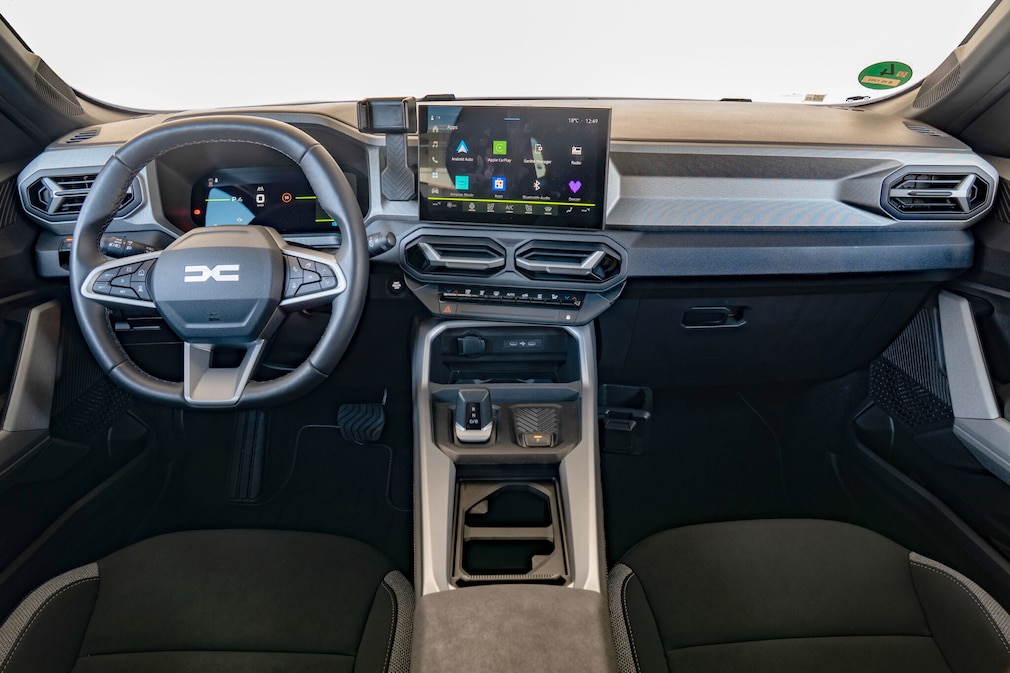 Dacia Bigster hybrid 155