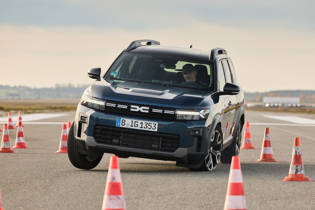 Dacia Bigster hybrid 155