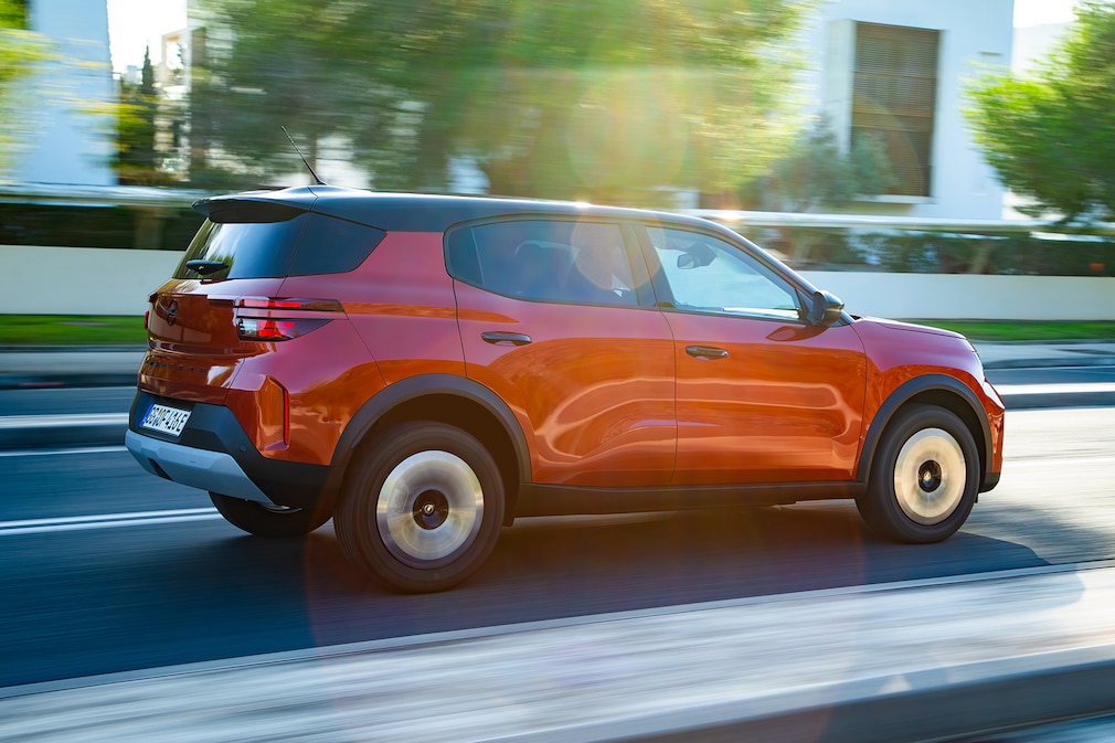 Großes Angrillen bei Opel: Frontera feiert Deutschland-Premiere