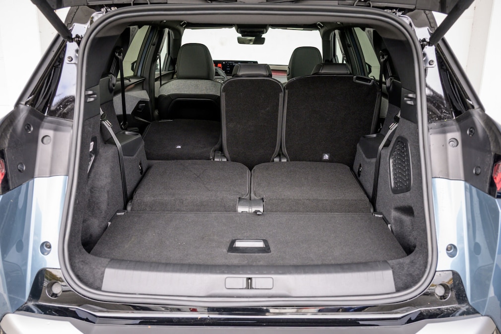 Peugeot E-5008 Dual-Elektromotor