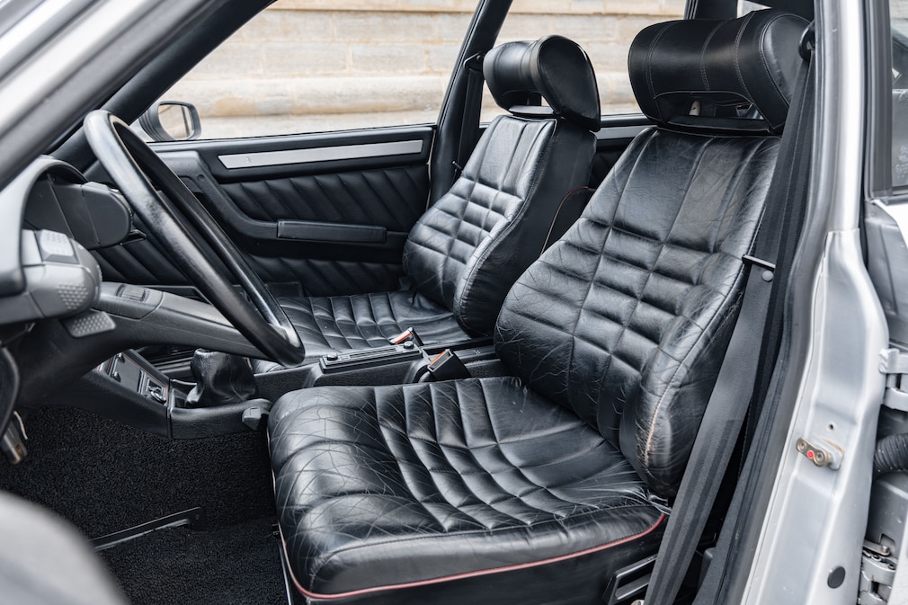 Vordersitze des Citroën CX 25 GTI Turbo 2