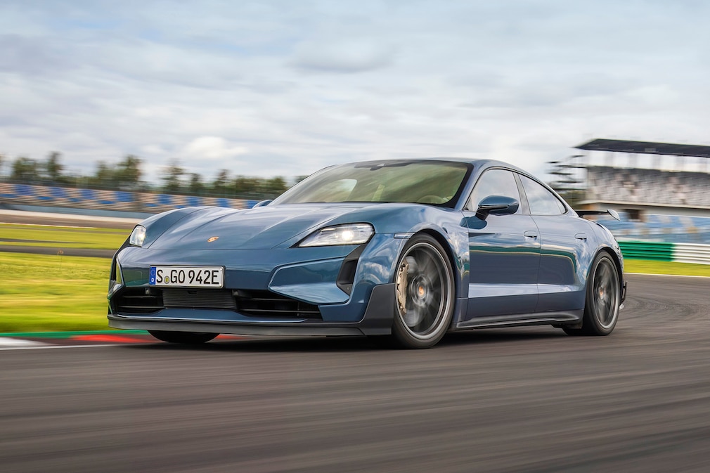 Porsche Panamera Turbo S E-Hybrid vs. Taycan Turbo GT: Testvergleich