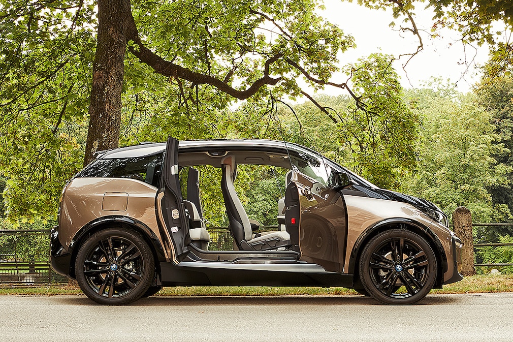 BMW i3s BMW i3 !! SPERRFRIST 28. September 2018 8 Uhr !!