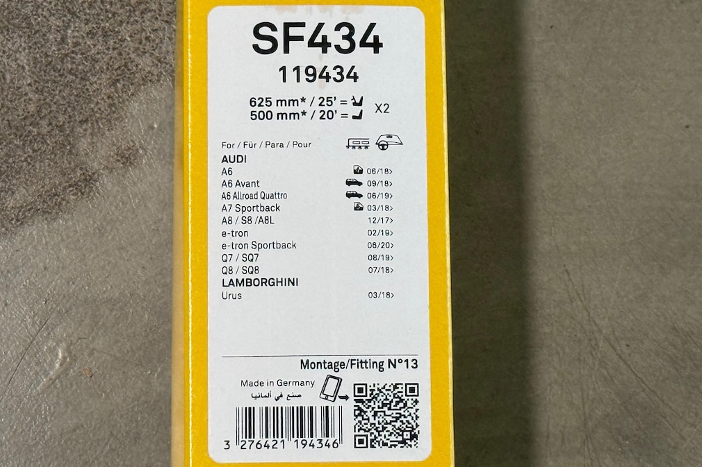 Liste von zugelassenen Fahrzeugmodellen auf Scheibenwischerblätter-Verpackung.