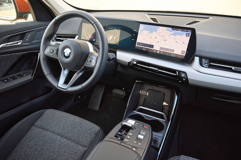 BMW X1 sDrive 20i (U11)