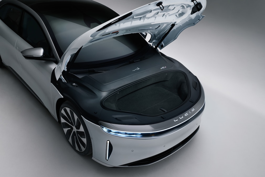 Lucid Air Frunk