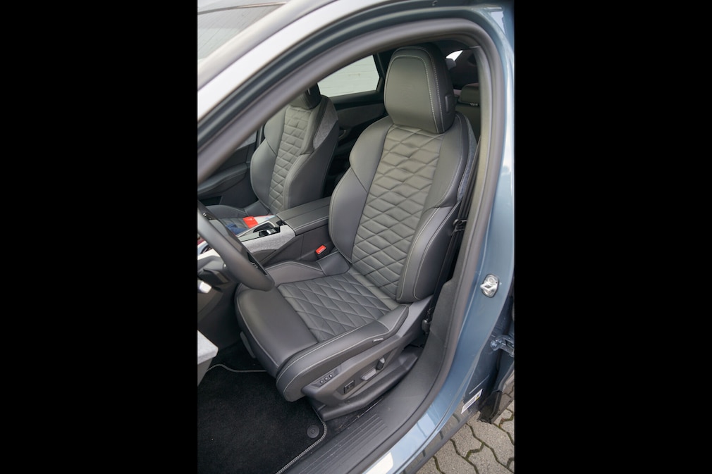 Peugeot E-3008 Dual Elektromotor AWD
