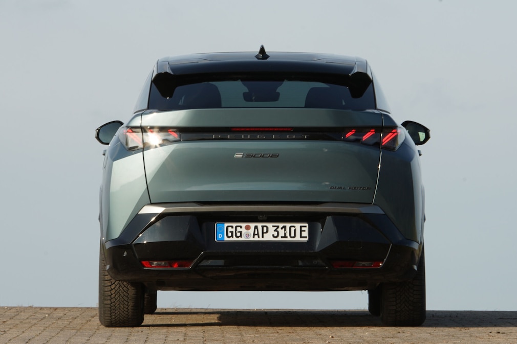 Peugeot E-3008 Dual Elektromotor AWD