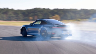 Porsche 911 Carrera GTS
