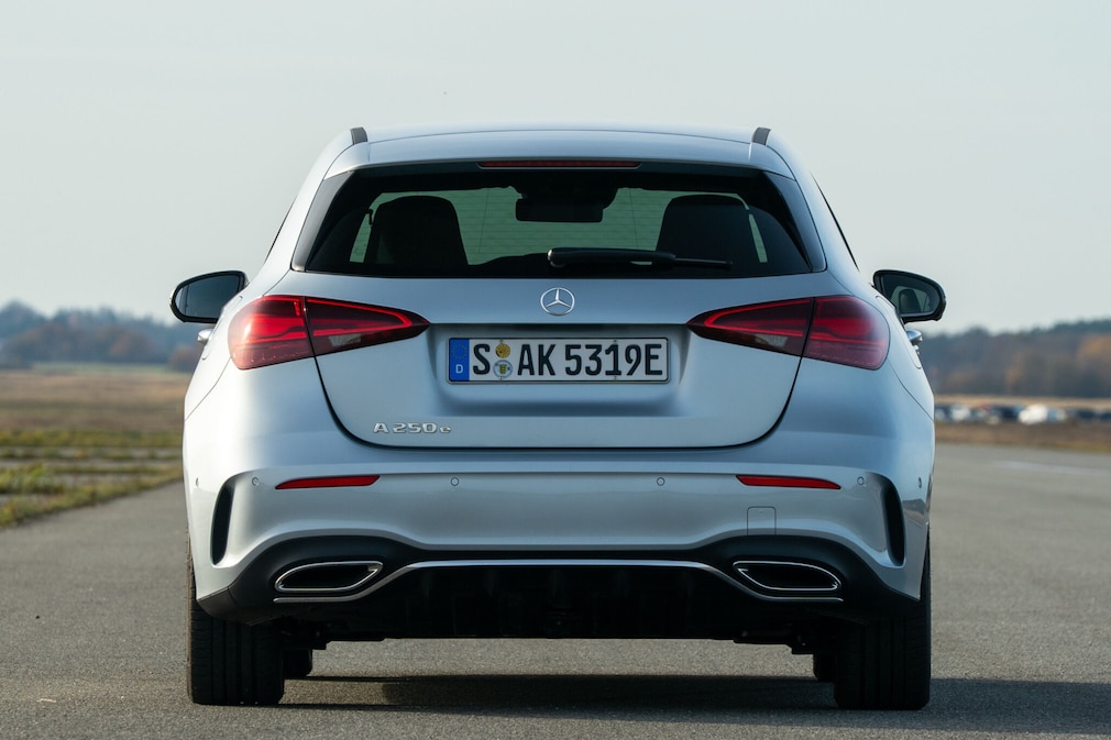 Mercedes A 250 e