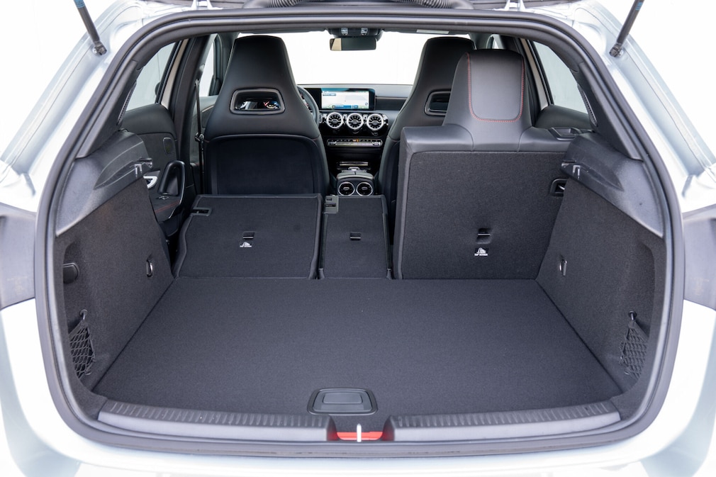 Mercedes A 250 e