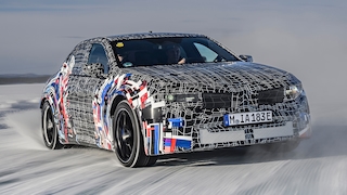 BMW mixt Verbrenner-Sounds für den iM3